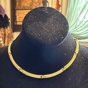 Vintage 1970s plaque station choker necklace gold tone fold over clasp